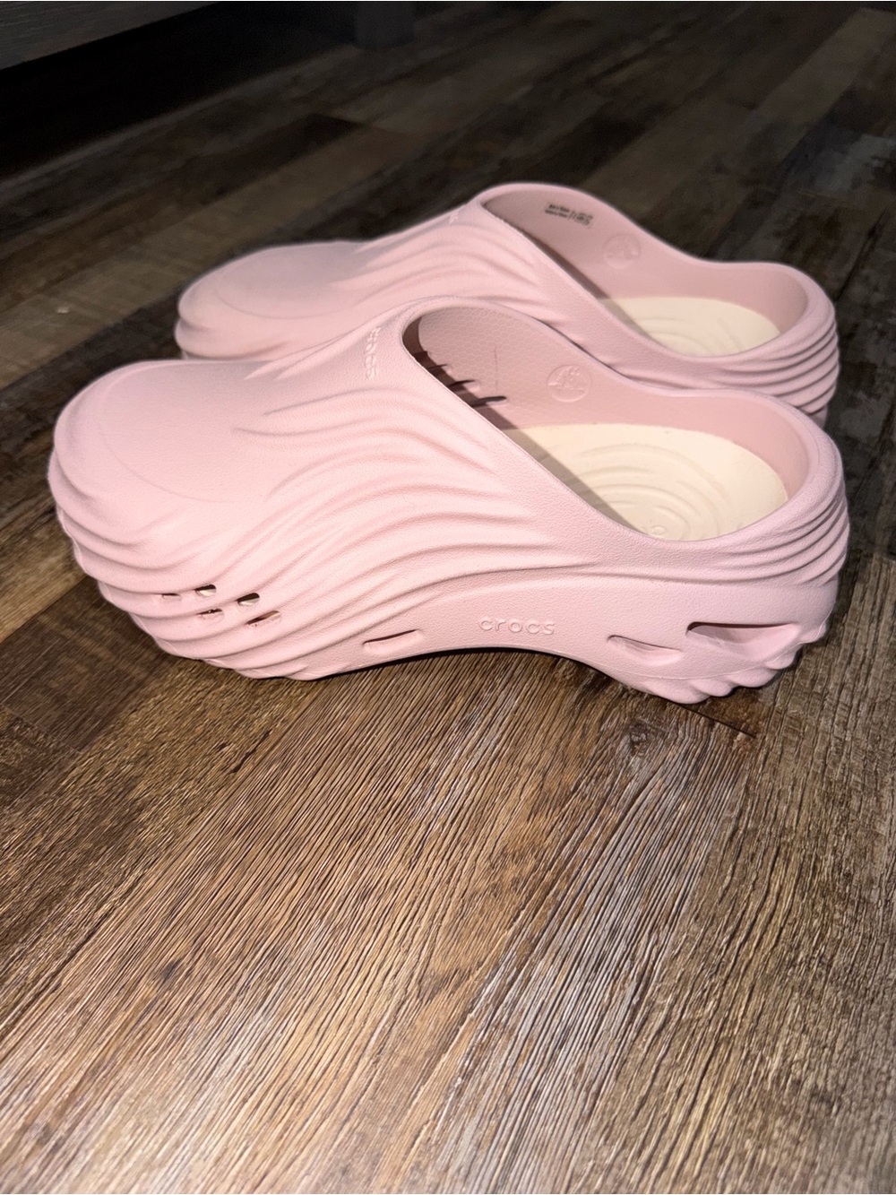 CROCS Women's Pink Slip-On Wave Clog Mules